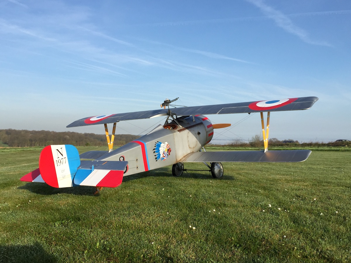 Un Nieuport 17 à volé !