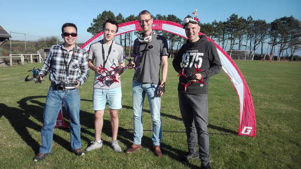 Section drones FPV racers